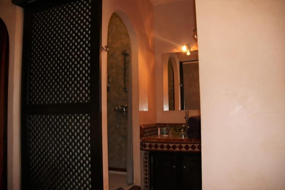 Chambre Tiznit, Riad 7 au village naturiste Couple only Riad in Agde