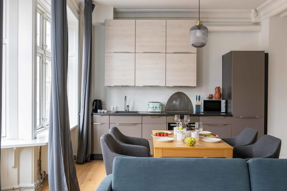 Coffee/tea facilities, Kitchen or kitchenette, Dining area, minibar, pet friendly, stove