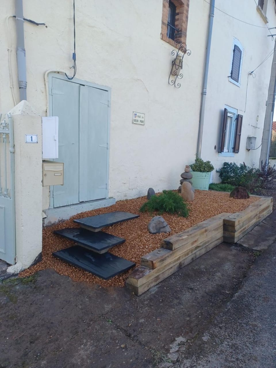 Maison au bord de l'Allier entièrement rénovée House in Auvergne-Rhône-Alpes