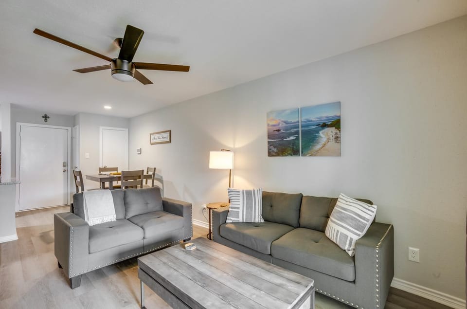 Montgomery Vacation Rental w/ Pool Access! House in Lake Conroe