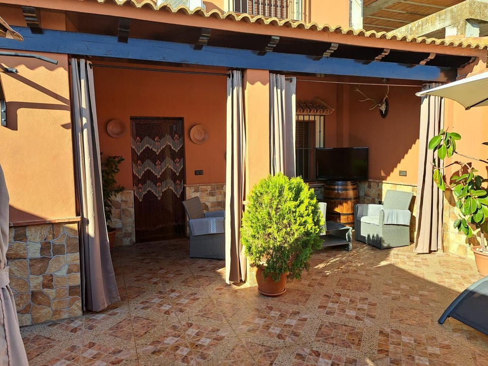 Patio, Balcony/Terrace