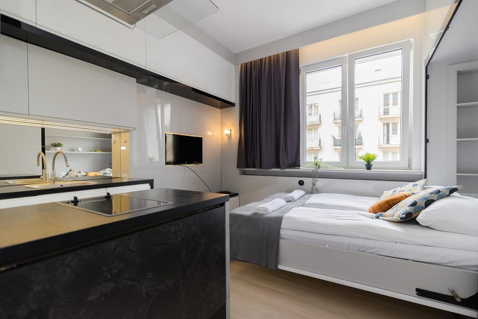 Bed, TV and multimedia