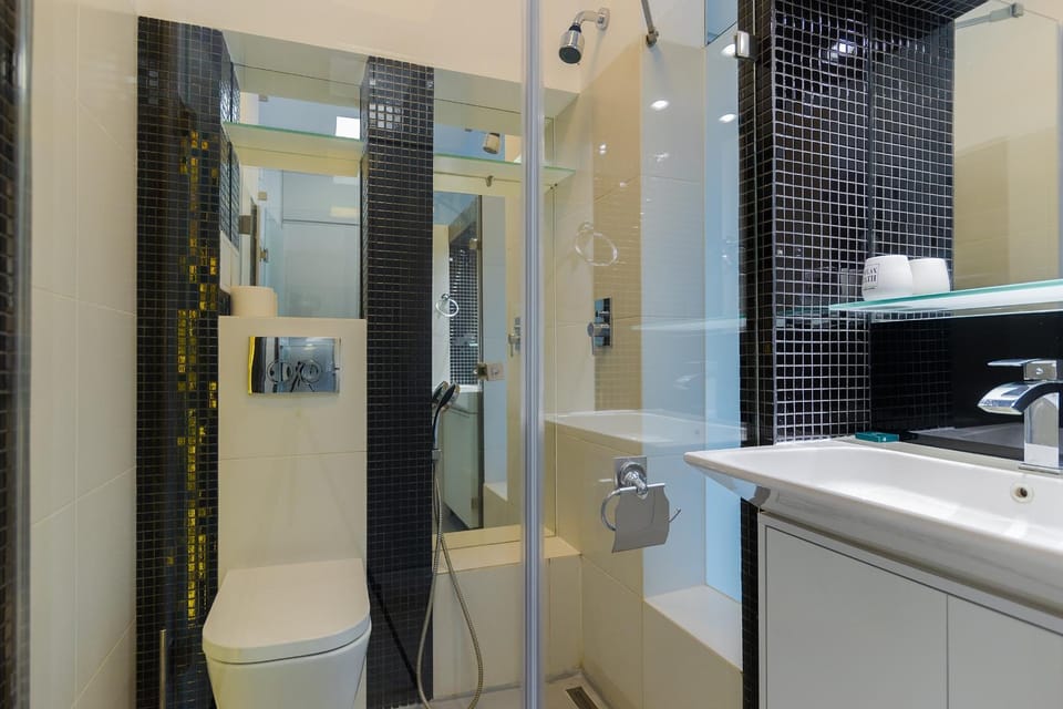 Shower, Bathroom