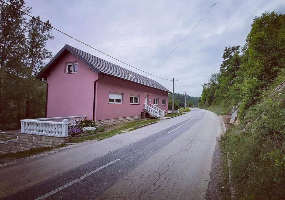 Property building, Street view