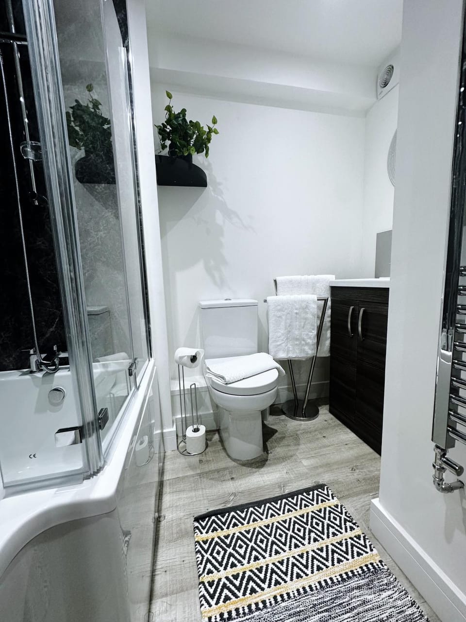 Shower, Toilet, Bathroom