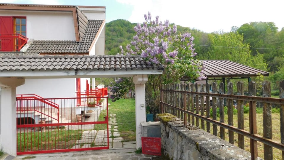 Casa BnB Pappappero Monti della Laga Vacation rental in Abruzzo