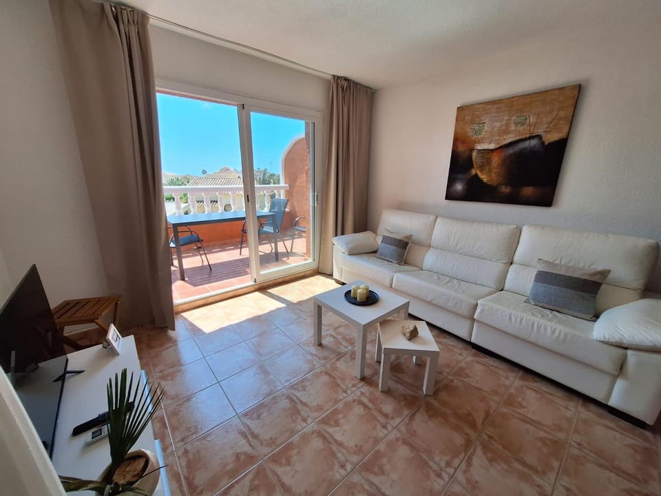 TV and multimedia, Living room, Dining area