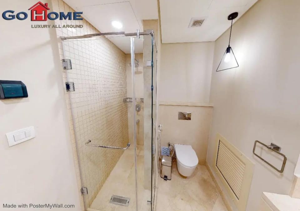Shower, Toilet, Bathroom, bidet, towels