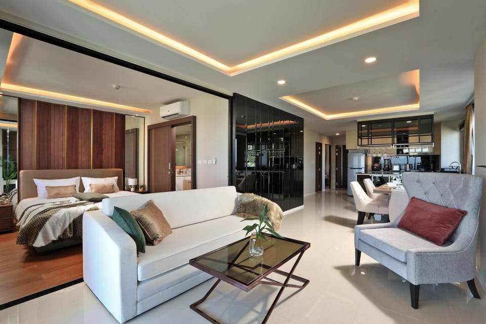 Living room, Seating area