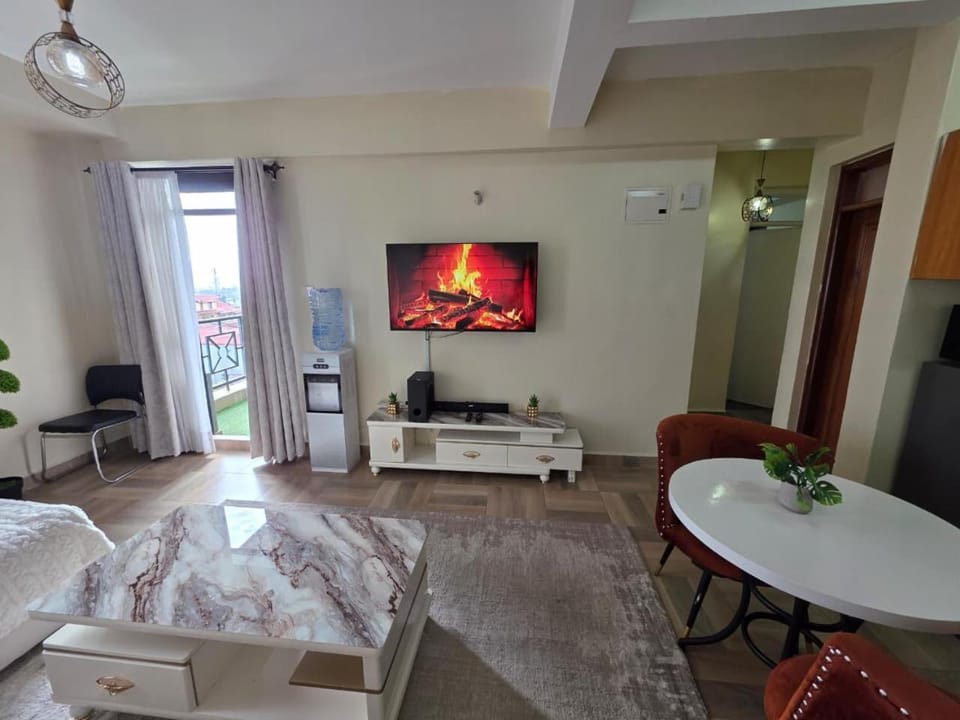 Jay Homes - Modern & Cozy Apartments PGS Plaza - Nakuru CBD Apartment in Kenya
