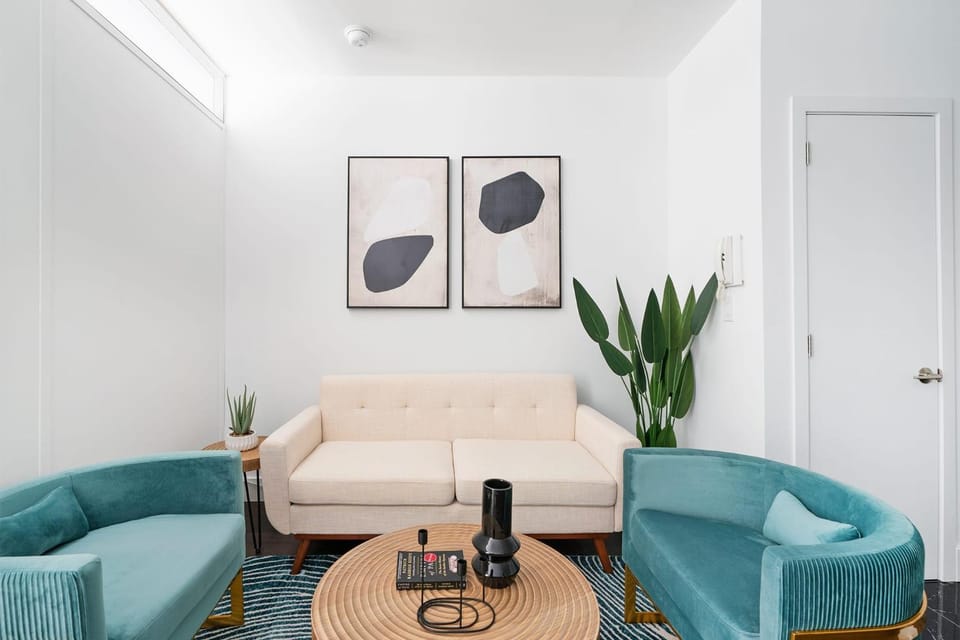 444-4F Newly renovated 1BR in Midtown West Apartment in Midtown
