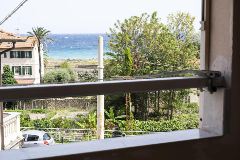 Casa Ambra mare Apartment in Bordighera