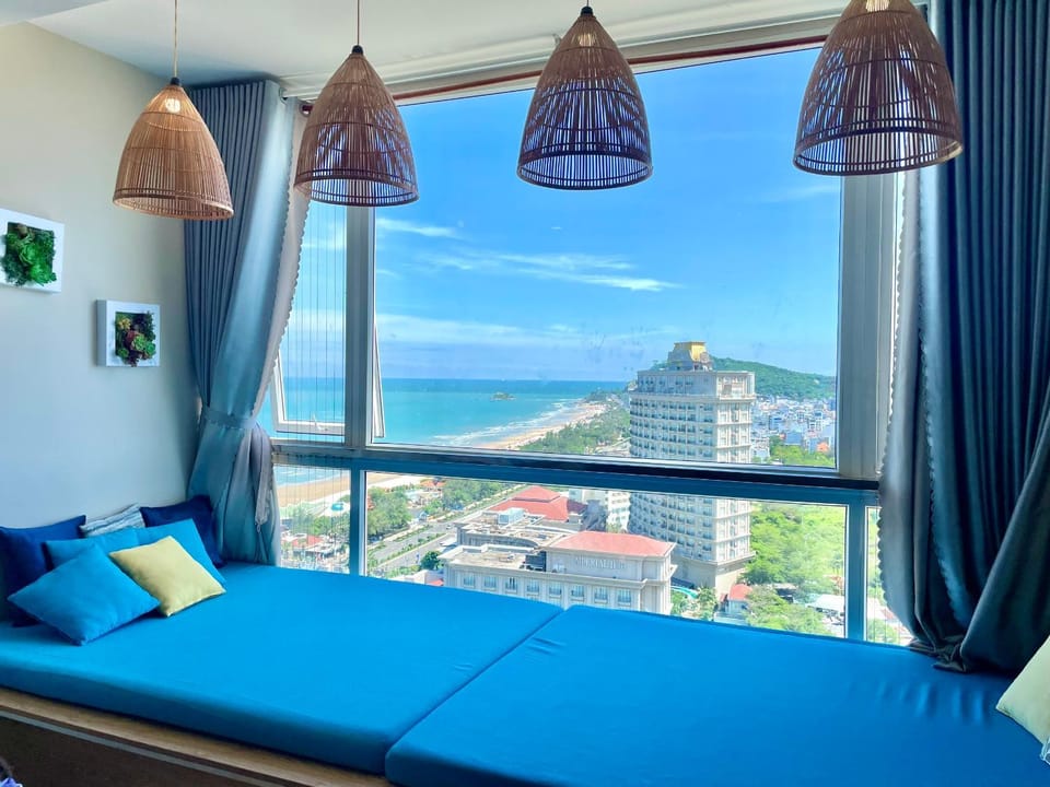 Natural landscape, Photo of the whole room, Bedroom, Sea view