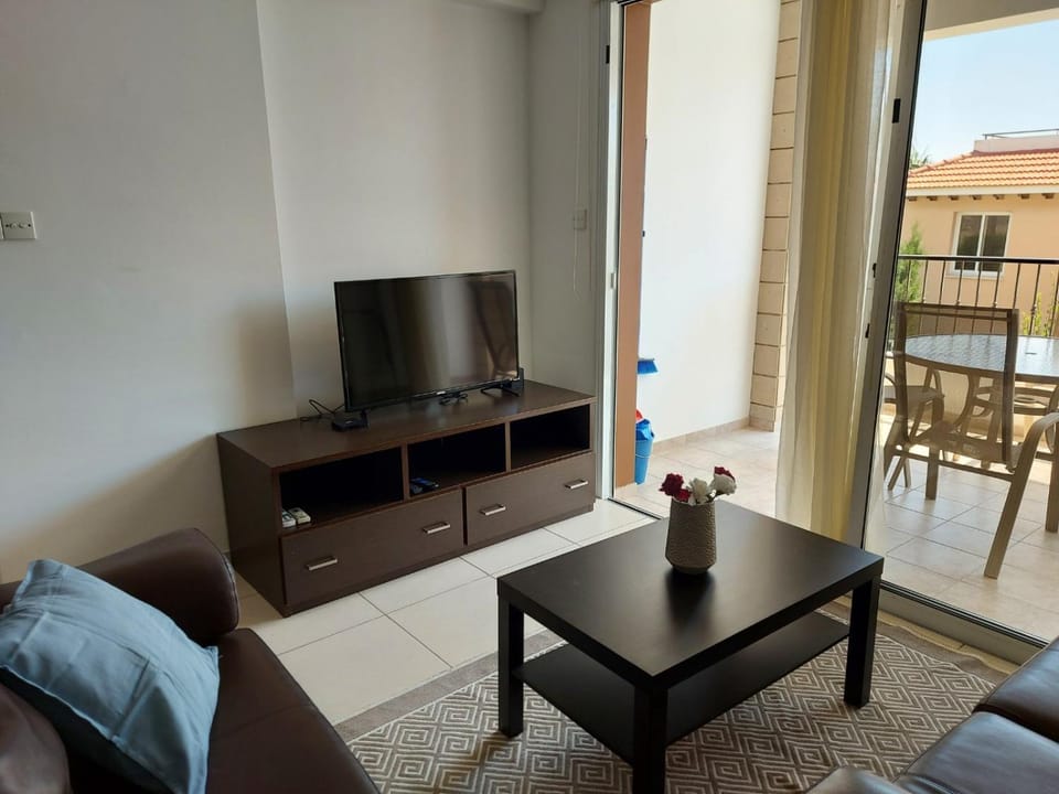 TV and multimedia, Balcony/Terrace, Seating area