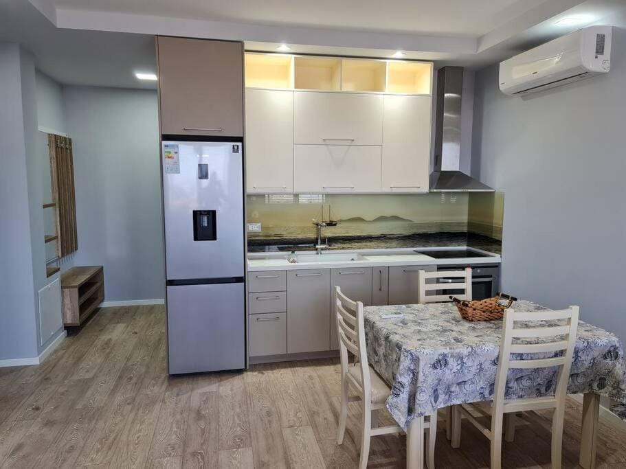 Stunning Stays Vlora Apartment in Vlorë