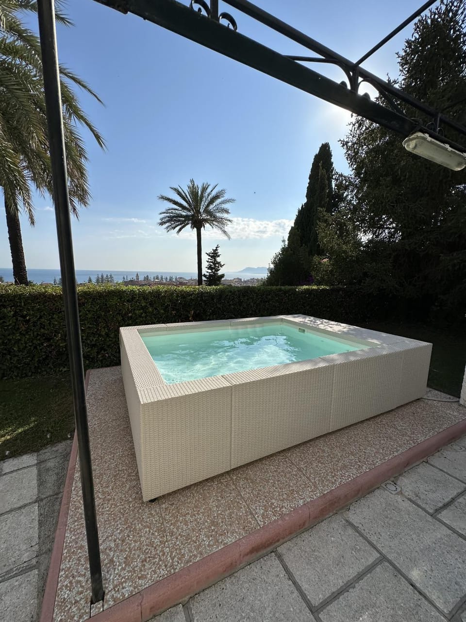 Hot Tub, Swimming pool, Open Air Bath