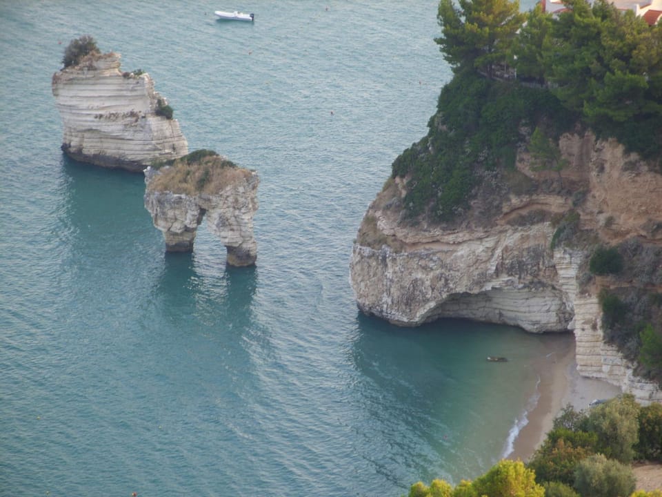 Nearby landmark