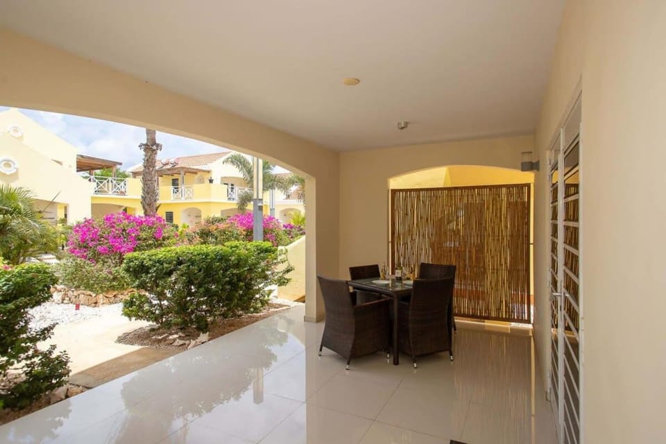 Caracara J4 Relax & Dive Resort Bonaire Village Apartment in Venezuela