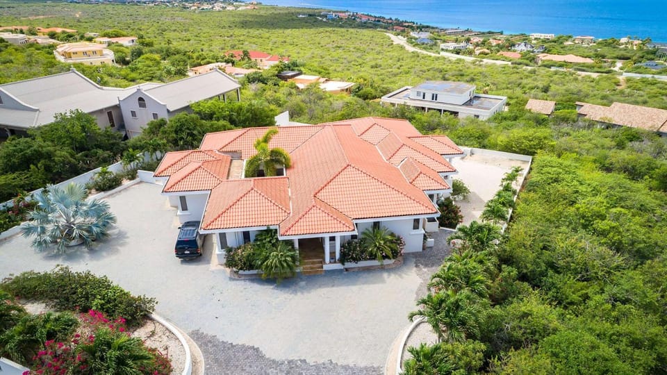 Crown Terrace 18 Villa in Venezuela