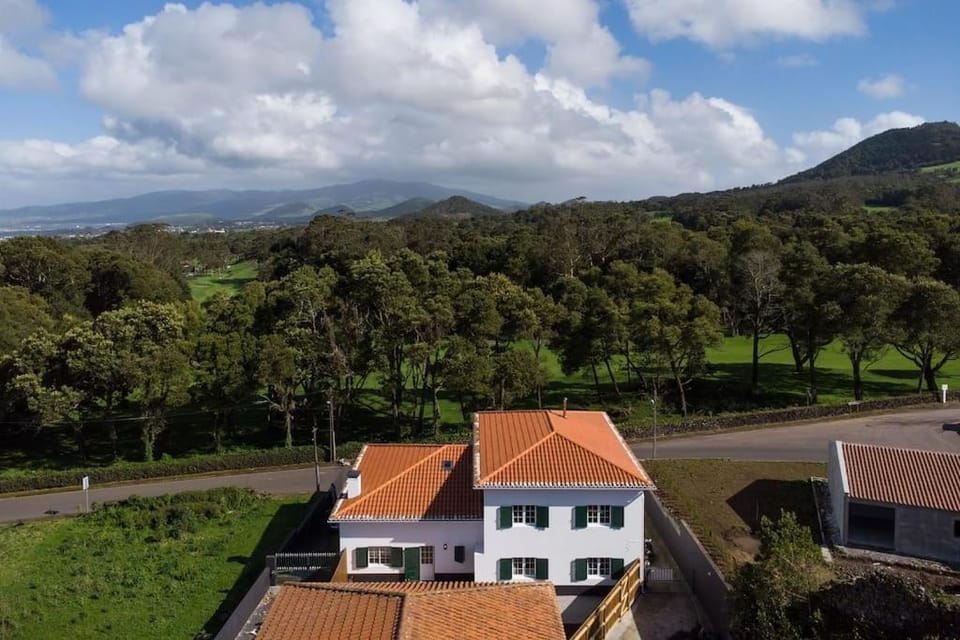 Property building, Natural landscape, Bird's eye view, Mountain view