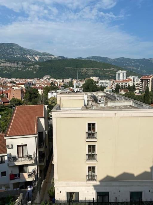 Studio apartment in the city center, Budva Apartment in Budva