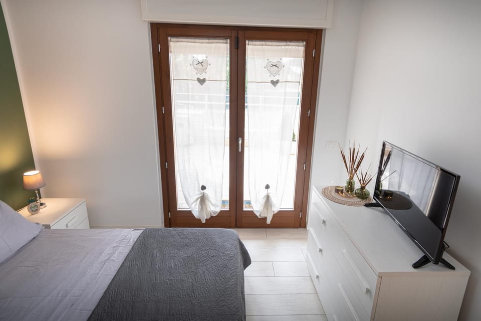 TV and multimedia, Bedroom