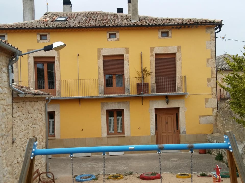 Property building, Day