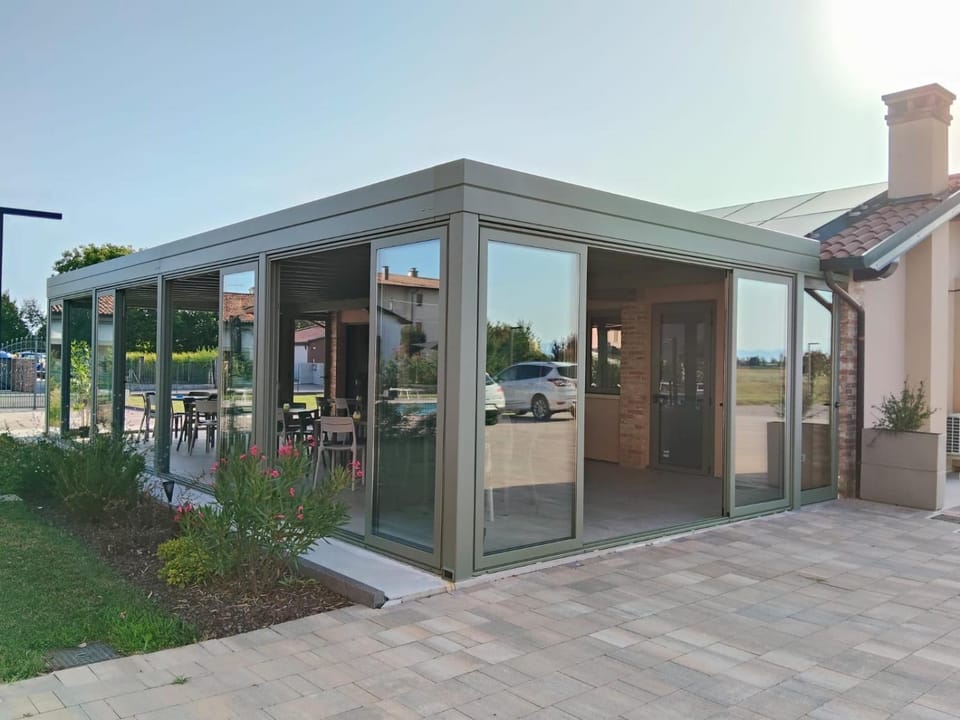 Lounge or bar