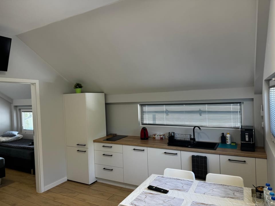 Klimatyzowane Apartamenty przy Targach Kielce, Trade Fair Apartment in Poland