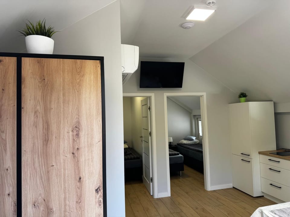 Klimatyzowane Apartamenty przy Targach Kielce, Trade Fair Apartment in Poland