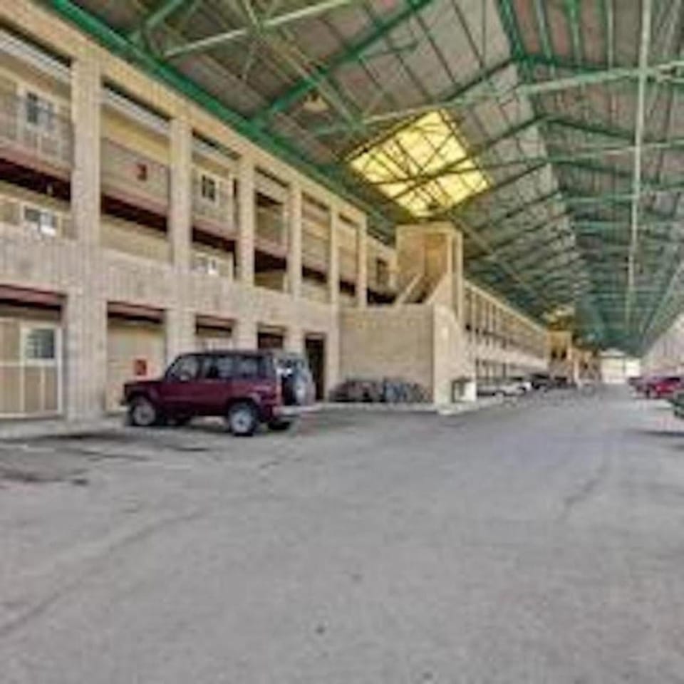 Property building, Parking