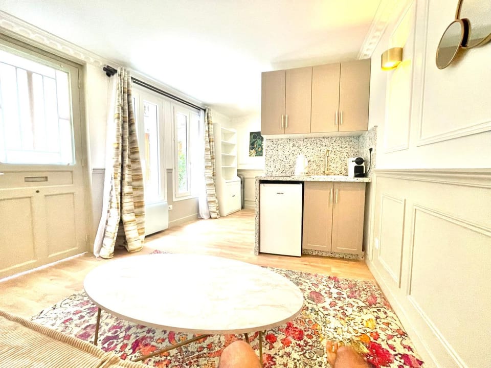 Suite Adèle Passy Apartment in Paris