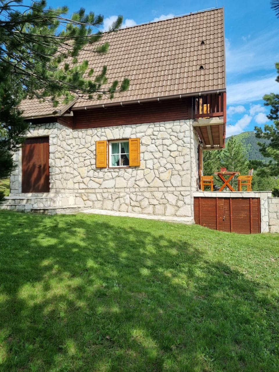 Red rock cottage Chalet in Federation of Bosnia and Herzegovina