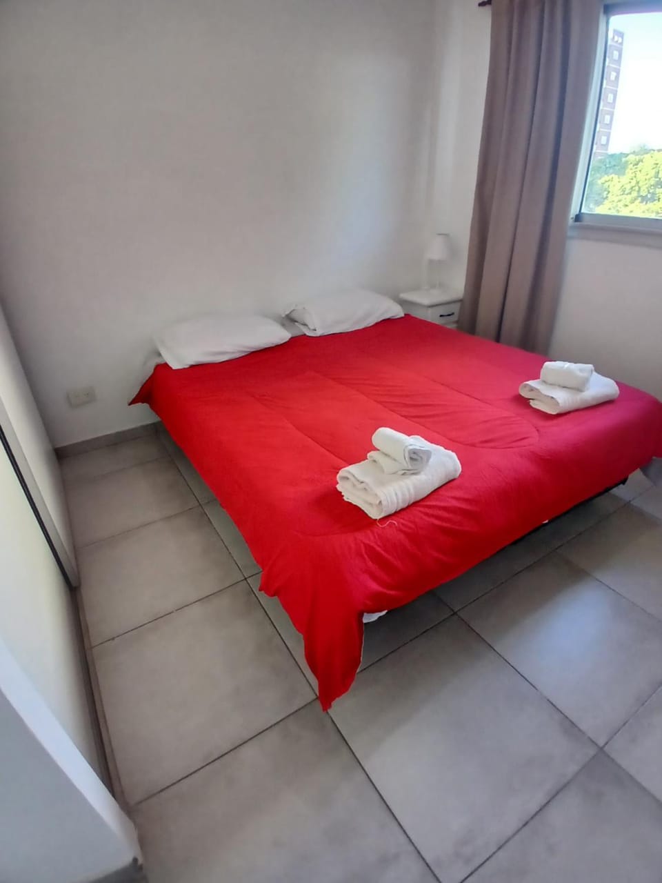 Apartamento LH Cómodo y moderno Cerca del aeropuerto Ezeiza ex fader Apartment in Uruguay