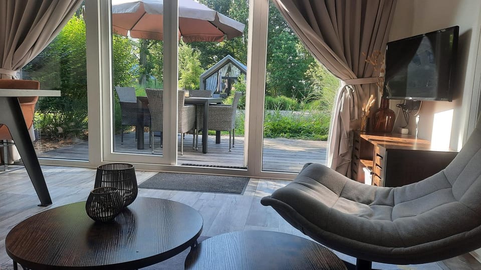 Garden view, Garden view