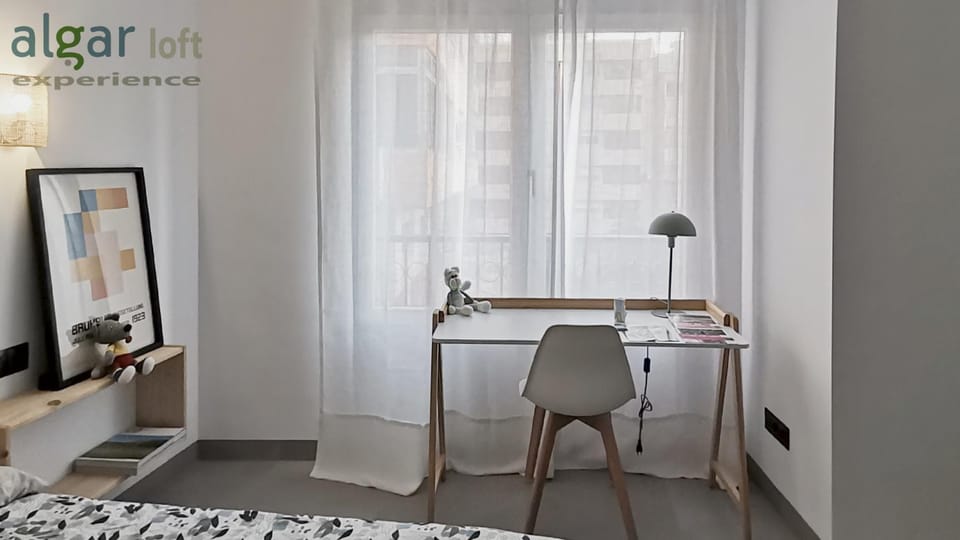 Seating area, Dining area, hair dresser