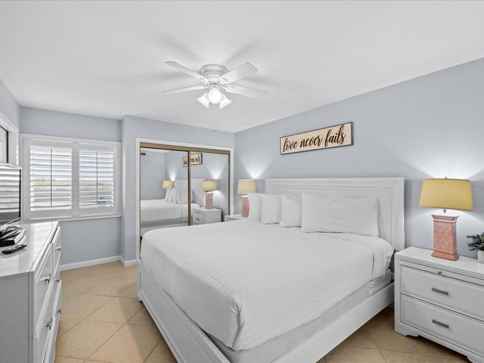 Holiday Surf and Racquet Unit 102 House in Destin