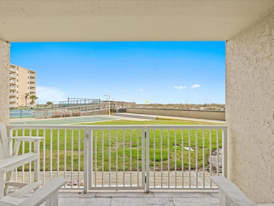 Holiday Surf and Racquet Unit 102 House in Destin