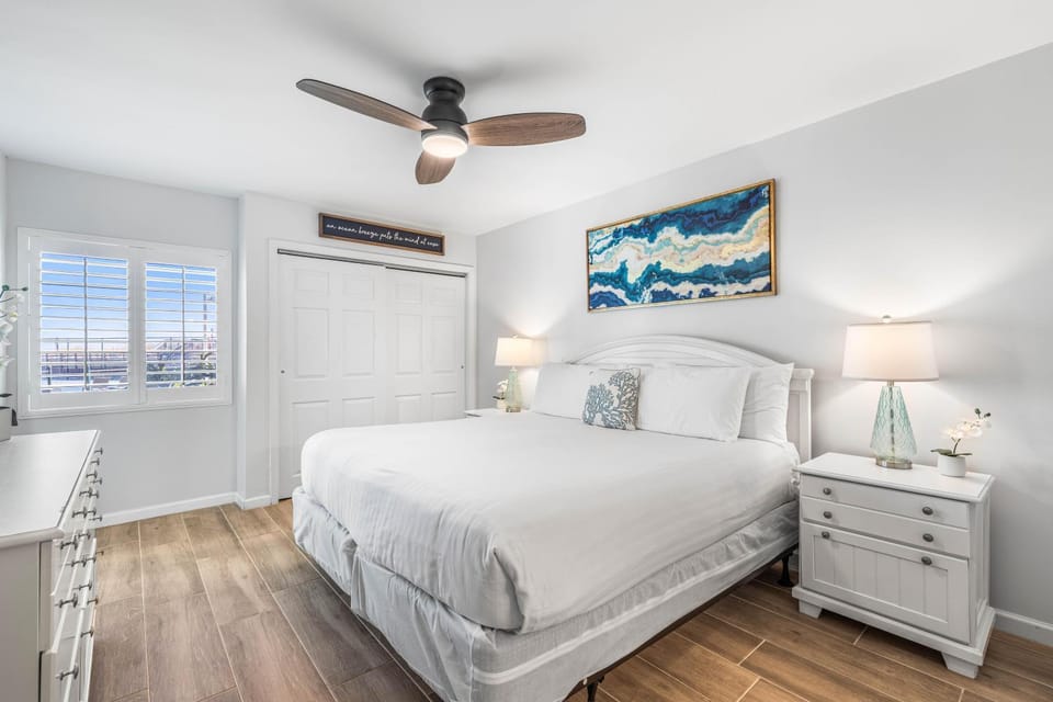 Holiday Surf and Racquet Unit 105 House in Destin