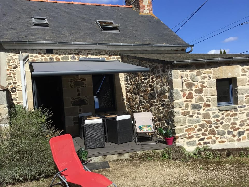 Patio, Garden, Balcony/Terrace
