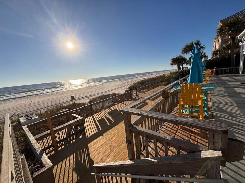 Front Beach Retreat D1 House in Panama City Beach