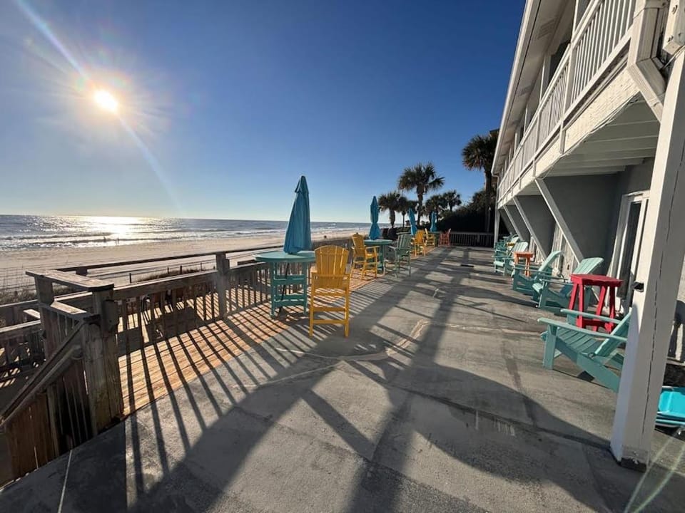 Front Beach Retreat D1 House in Panama City Beach