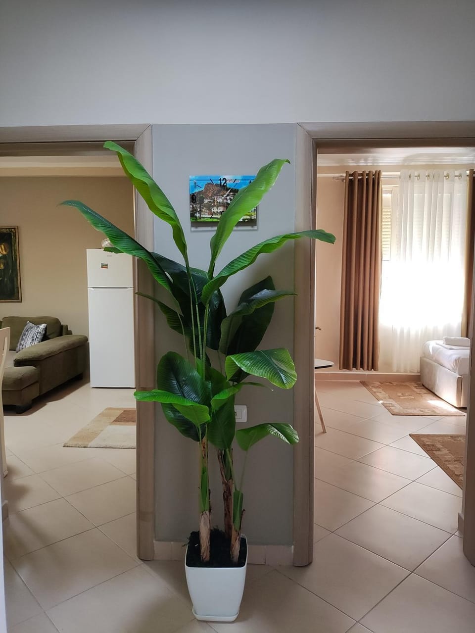 Kitchen or kitchenette, Living room, Seating area