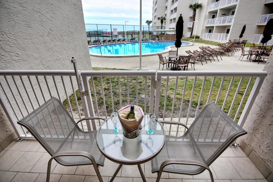 Holiday Surf and Racquet Unit 113 House in Destin
