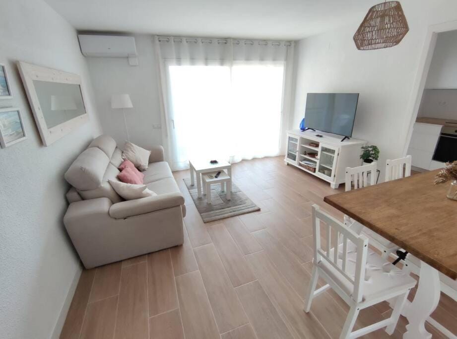 Amplio apartamento con piscina al lado de la playa Apartment in Platja d'Aro