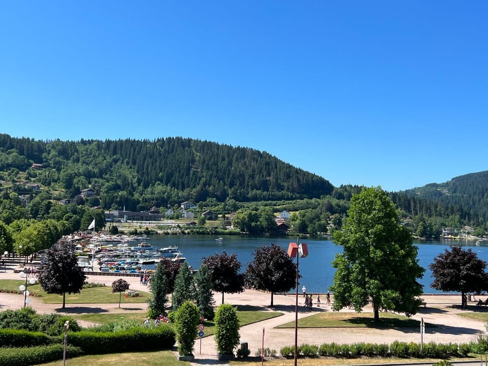 Natural landscape, Lake view, Mountain view