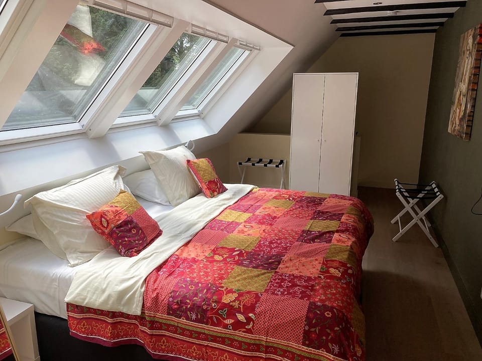 Bed, Bedroom, wardrobe