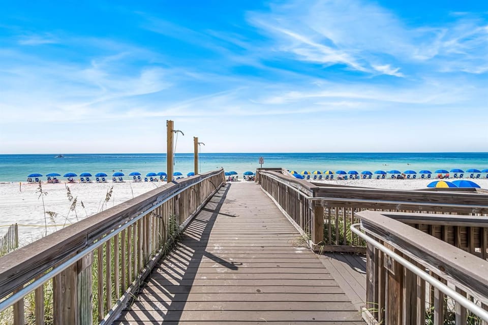 Holiday Surf and Racquet Unit 118 House in Destin