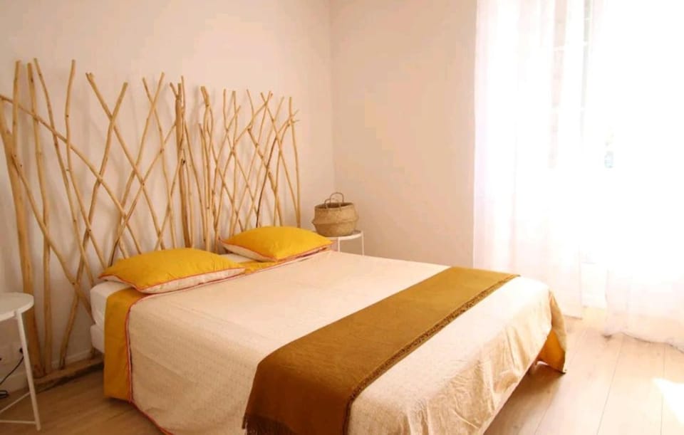 Appartement 72m2 cosy centre ville Apartment in Saint-Remy-de-Provence