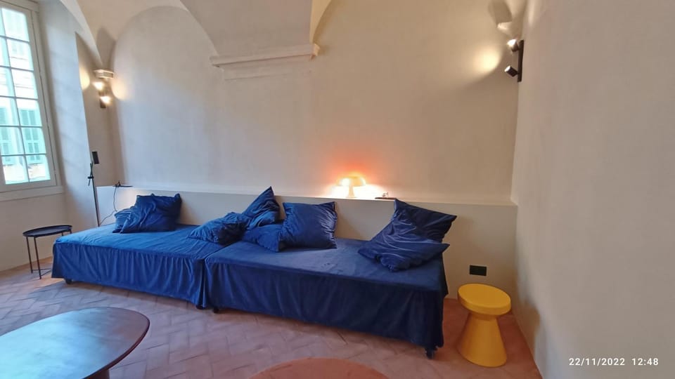 Carlo's BO151P Palazzo Borea d'Olmo, Suite Ponente Apartment in Sanremo